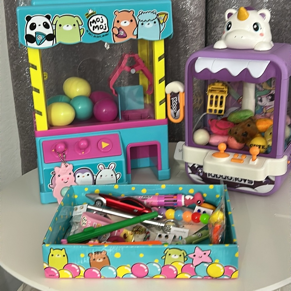 👈 READ RULES 🎁CLAW MACHINE GIVVY➕FREE Shipping 📫 👇👇New House Rules👇👇 🛼 - Picture 13 of 13